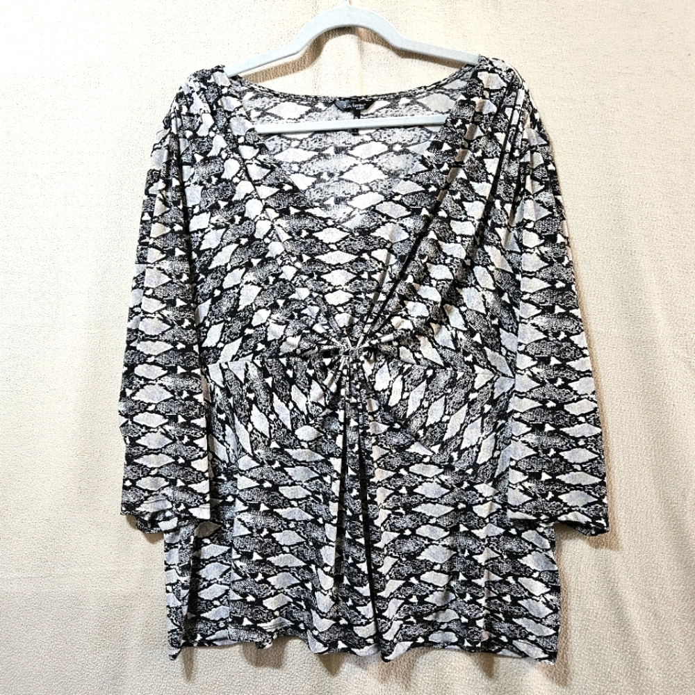 Daisy Fuentes 3/4 Sleeve Patterned Top 2xl